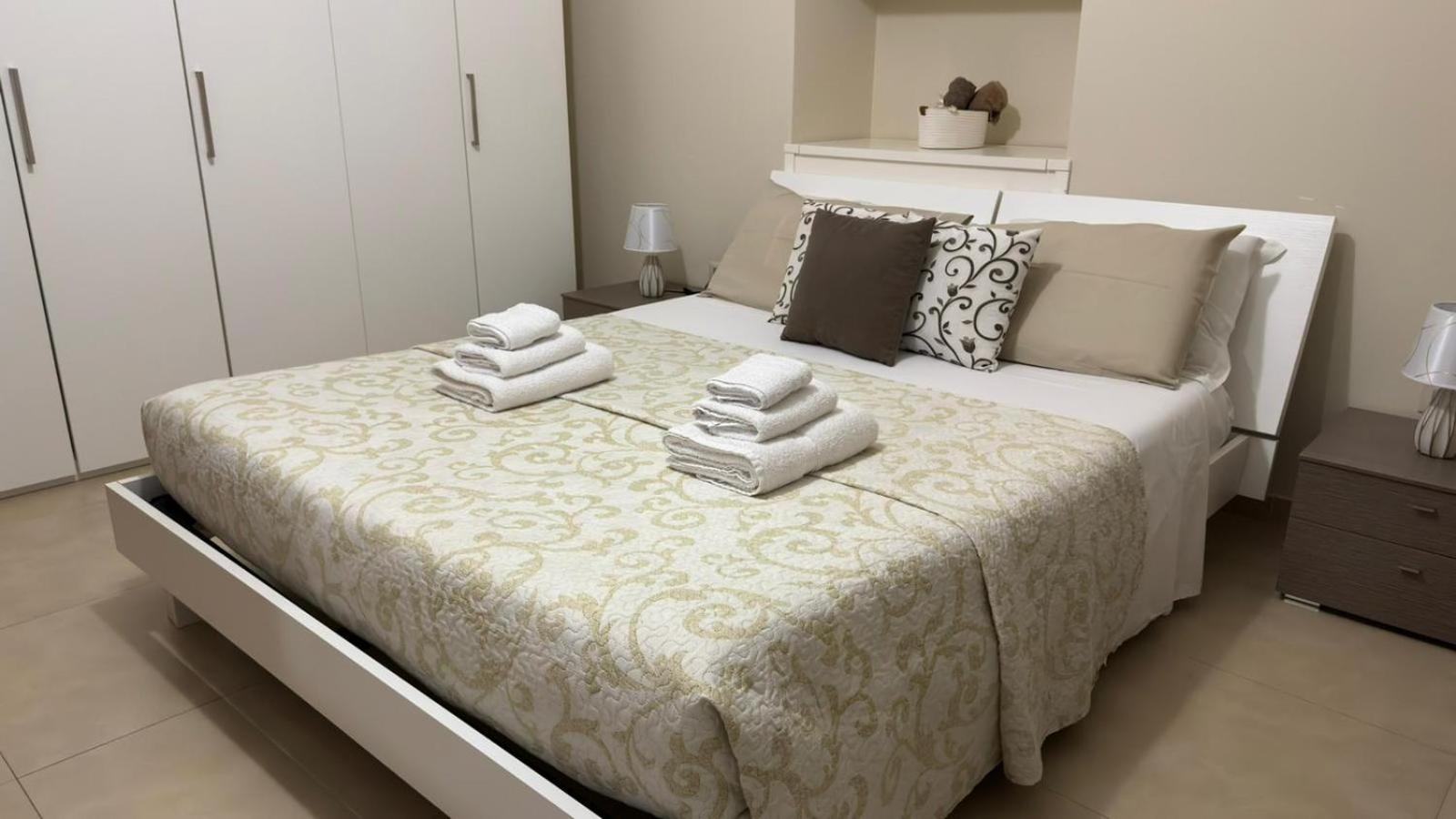 Appartamento Fontanella Deluxe Brindisi Zewnętrze zdjęcie